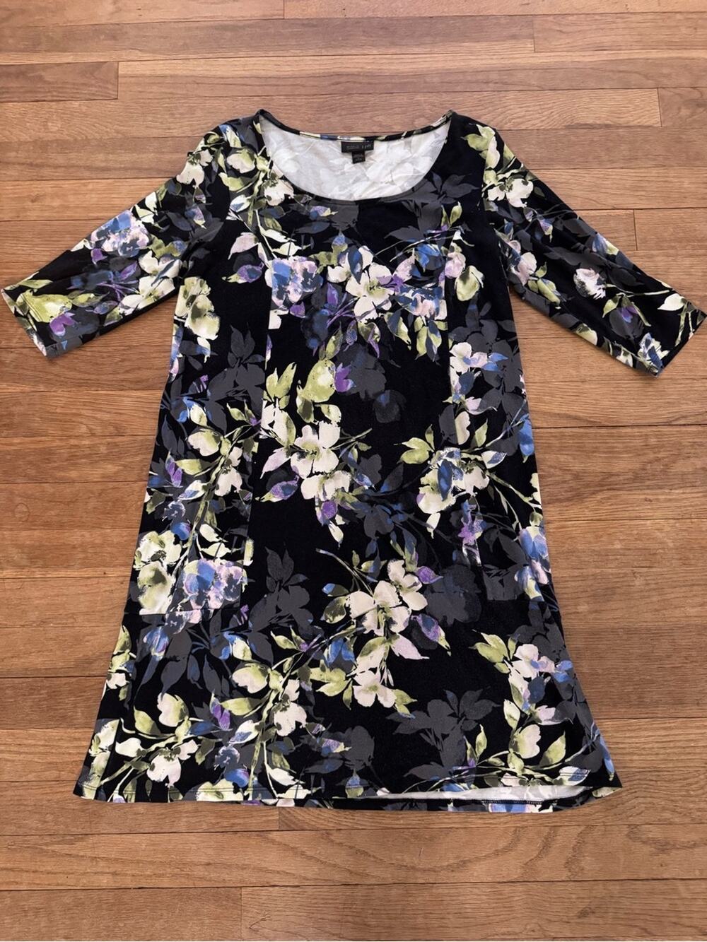 J.Jill Black Multi Floral Print Knee Length Shift Dress - Size S Petite
 b42